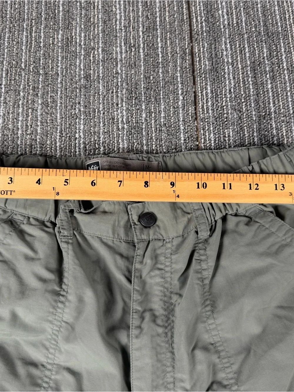 REI Co-op Sahara Men's Convertible Pants M-32 Long Sage Green Zip Off Legs